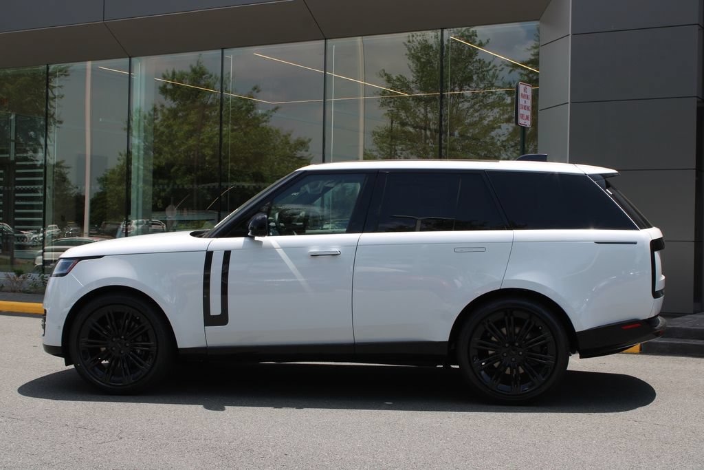 New 2026 Land Rover Range Rover SE AWD/4WD image 2