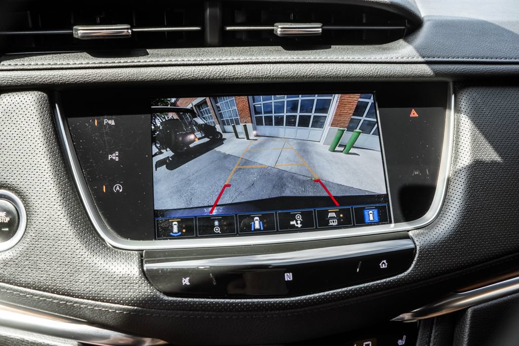 Used 2021 Cadillac XT5 Premium Luxury AWD/4WD image 11