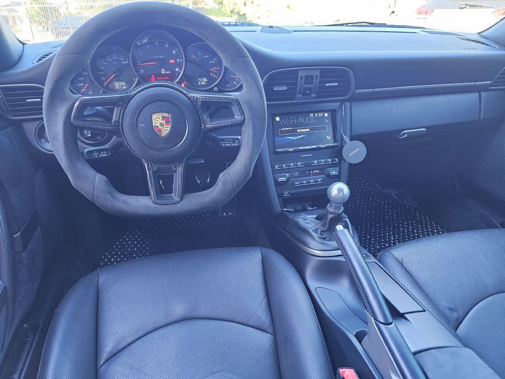 Used 2010 Porsche 911 Carrera image 23