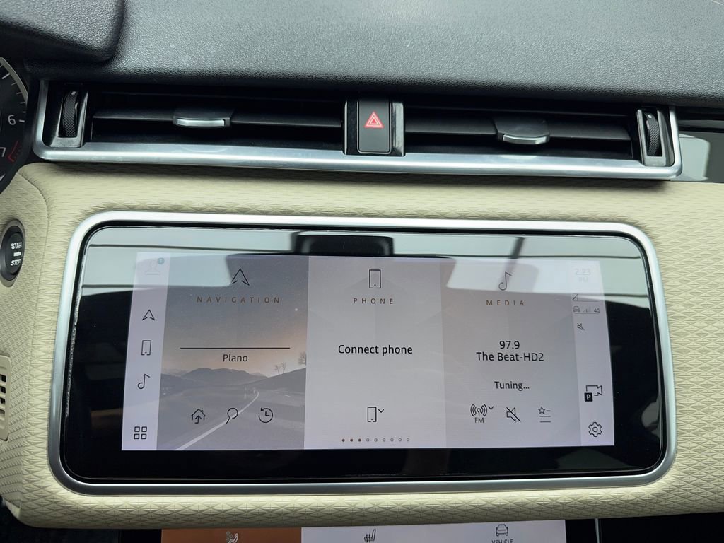 Used 2023 Land Rover Range Rover Velar R-Dynamic S AWD/4WD image 24