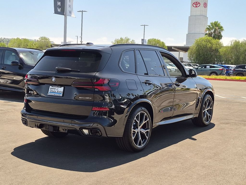 New 2026 BMW X5 xDrive50e w/ Executive Package AWD/4WD image 6