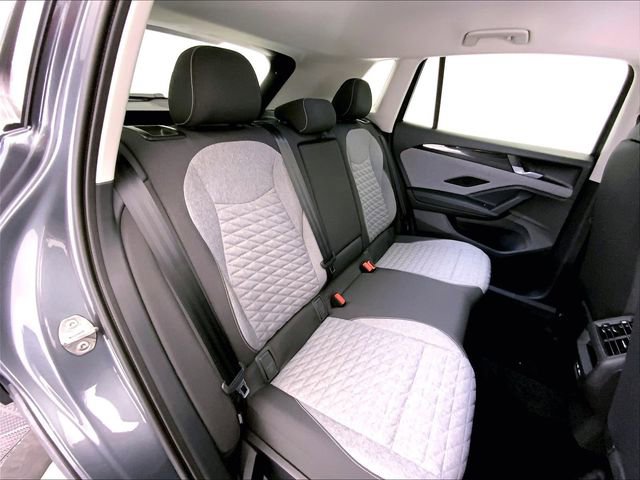 New 2026 Volkswagen Tiguan S image 10