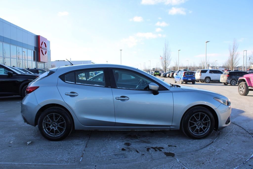 Used 2014 MAZDA MAZDA3 i Sport image 6