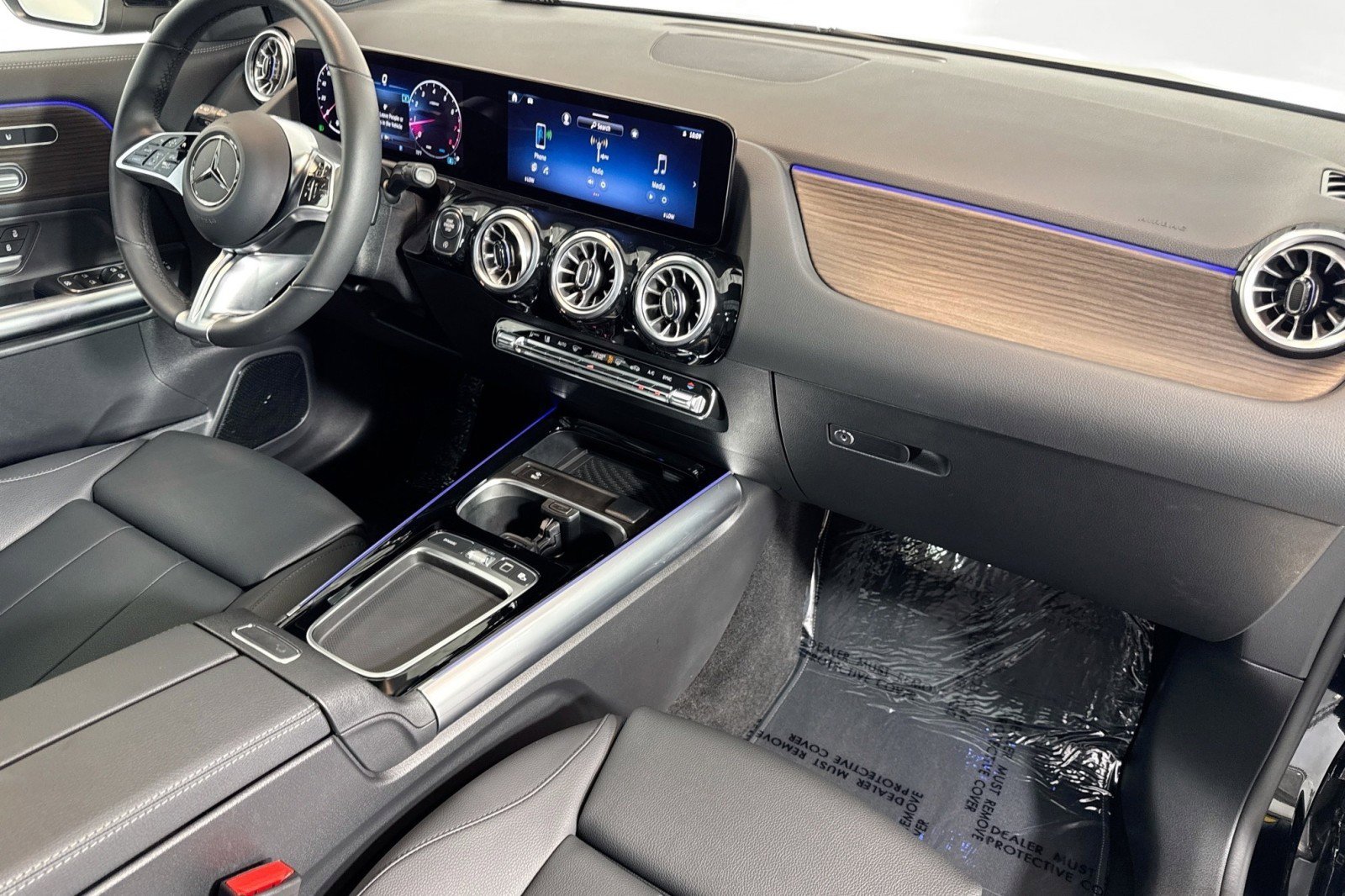 Certified 2026 Mercedes-Benz GLA 250 4MATIC image 28