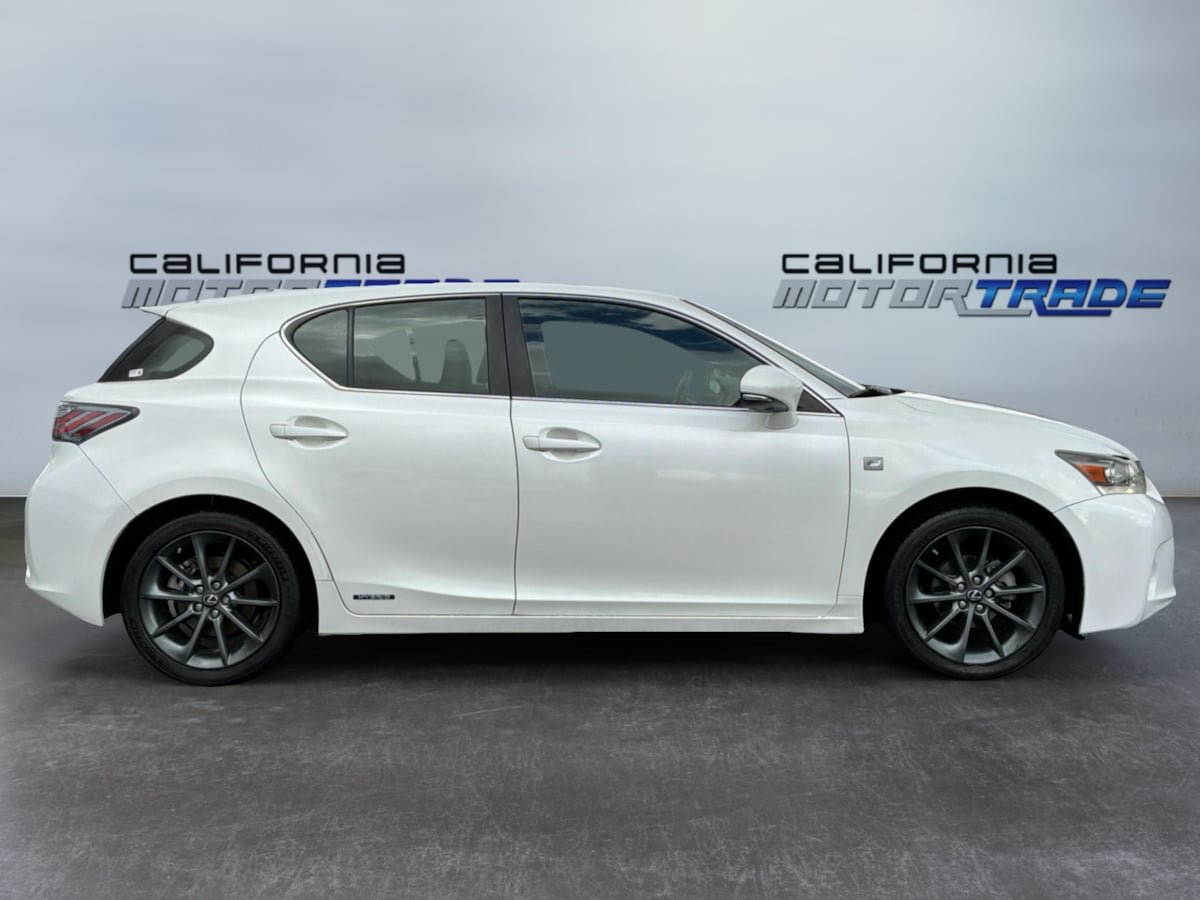 Used 2012 Lexus CT 200h Premium w/ Premium Audio Pkg (F Sport) FWD image 4
