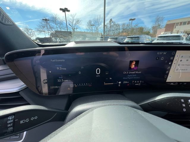 Certified 2025 Buick Enclave Preferred image 14