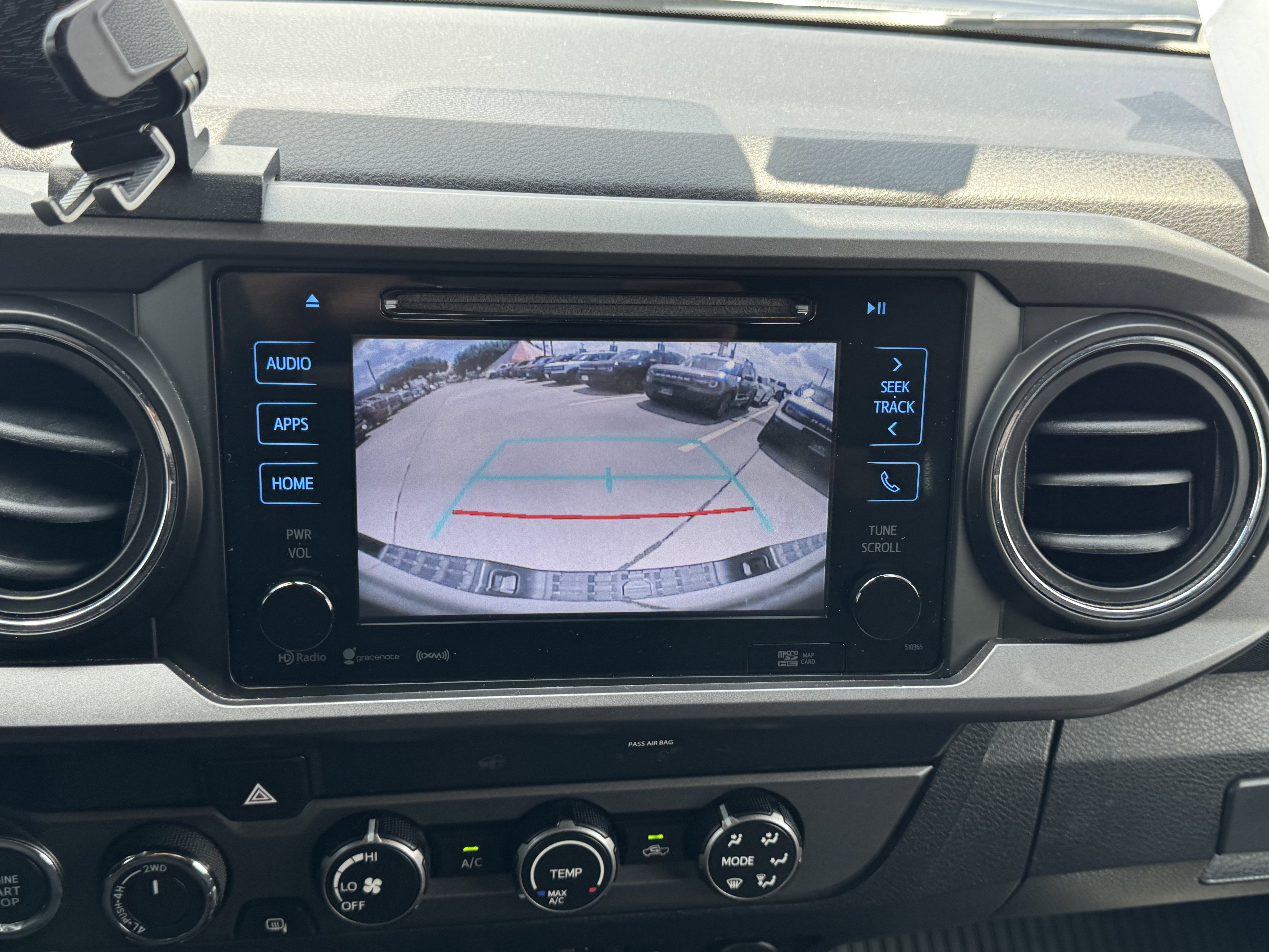 Used 2019 Toyota Tacoma TRD Sport image 24