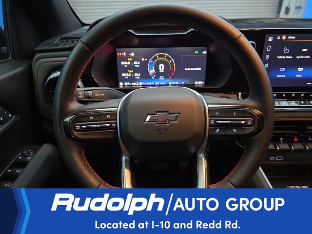 Used 2025 Chevrolet Colorado Z71 w/ Z71 Convenience Package 2 AWD/4WD image 16