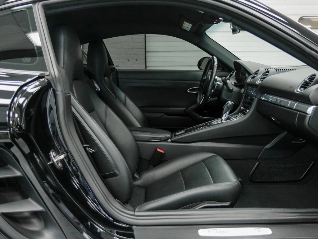 Used 2021 Porsche 718 Cayman S RWD image 15