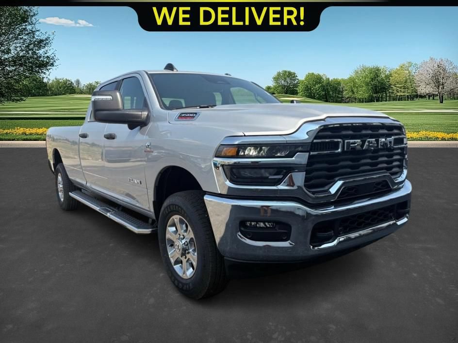 New 2026 RAM 3500 Big Horn AWD/4WD image 3
