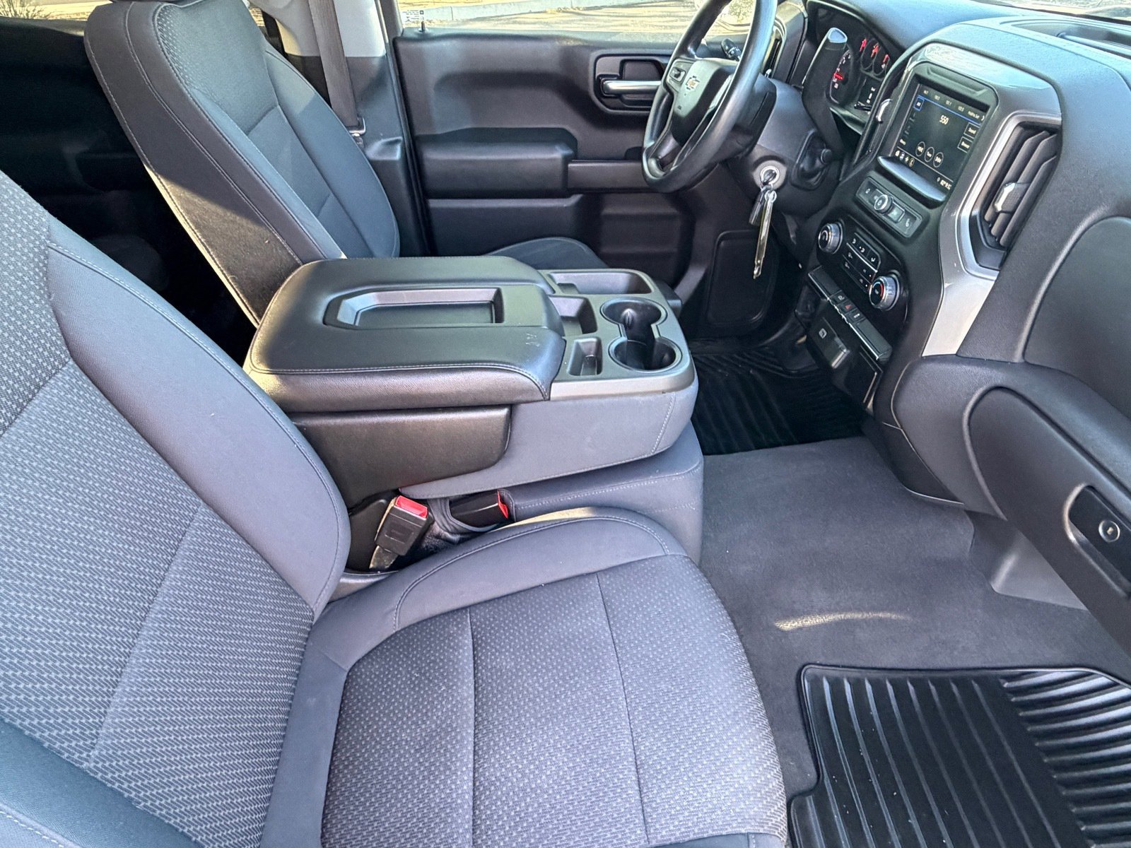 Used 2019 Chevrolet Silverado 1500 Custom w/ Custom Value Package image 11