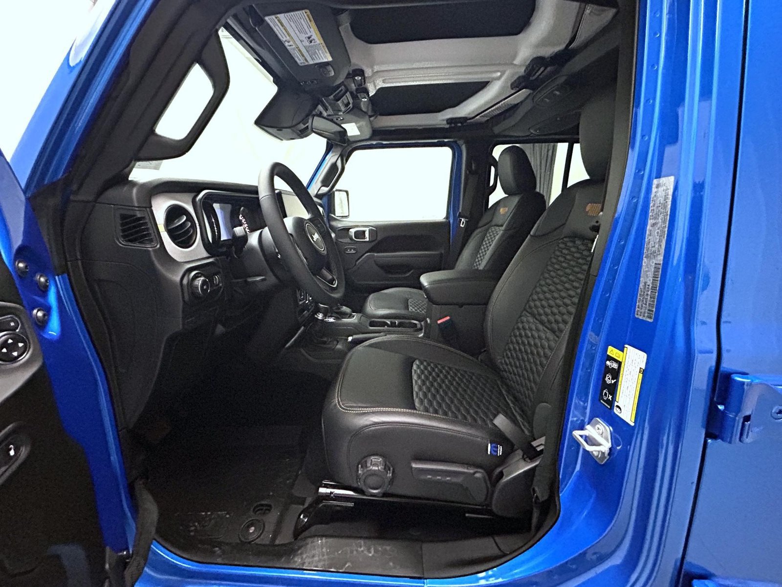 New 2026 Jeep Wrangler Unlimited Sport AWD/4WD image 10