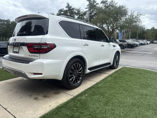 Used 2021 Nissan Armada Platinum w/ Captain's Chairs Package RWD image 3