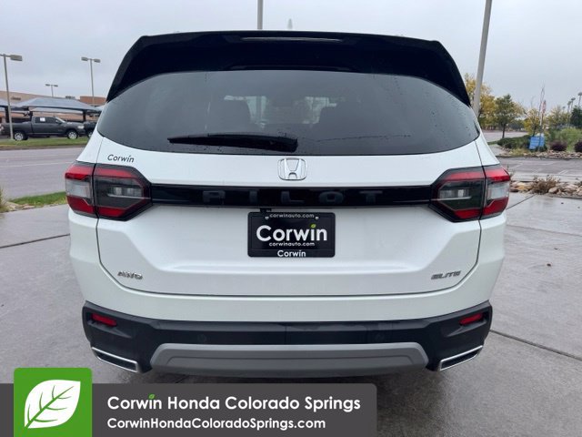Used 2024 Honda Pilot Elite image 8