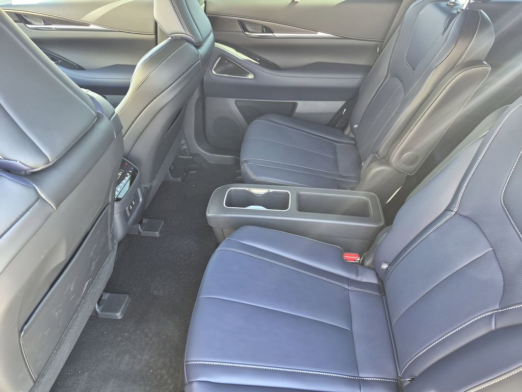 Certified 2026 INFINITI QX60 Sport w/ Dark Cargo Package image 22