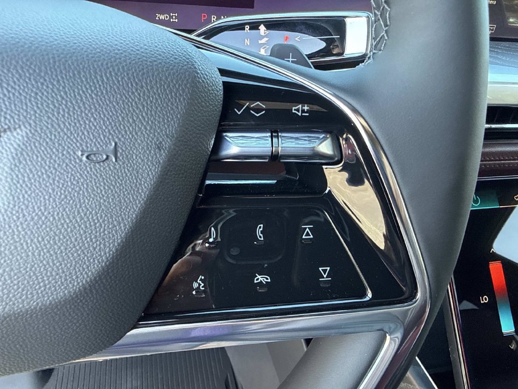 New 2027 Cadillac Escalade Sport w/ LPO, ONYX Package AWD/4WD image 31