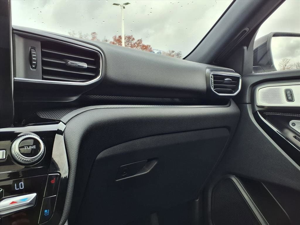 Used 2021 Ford Explorer ST w/ Equipment Group 401A image 21