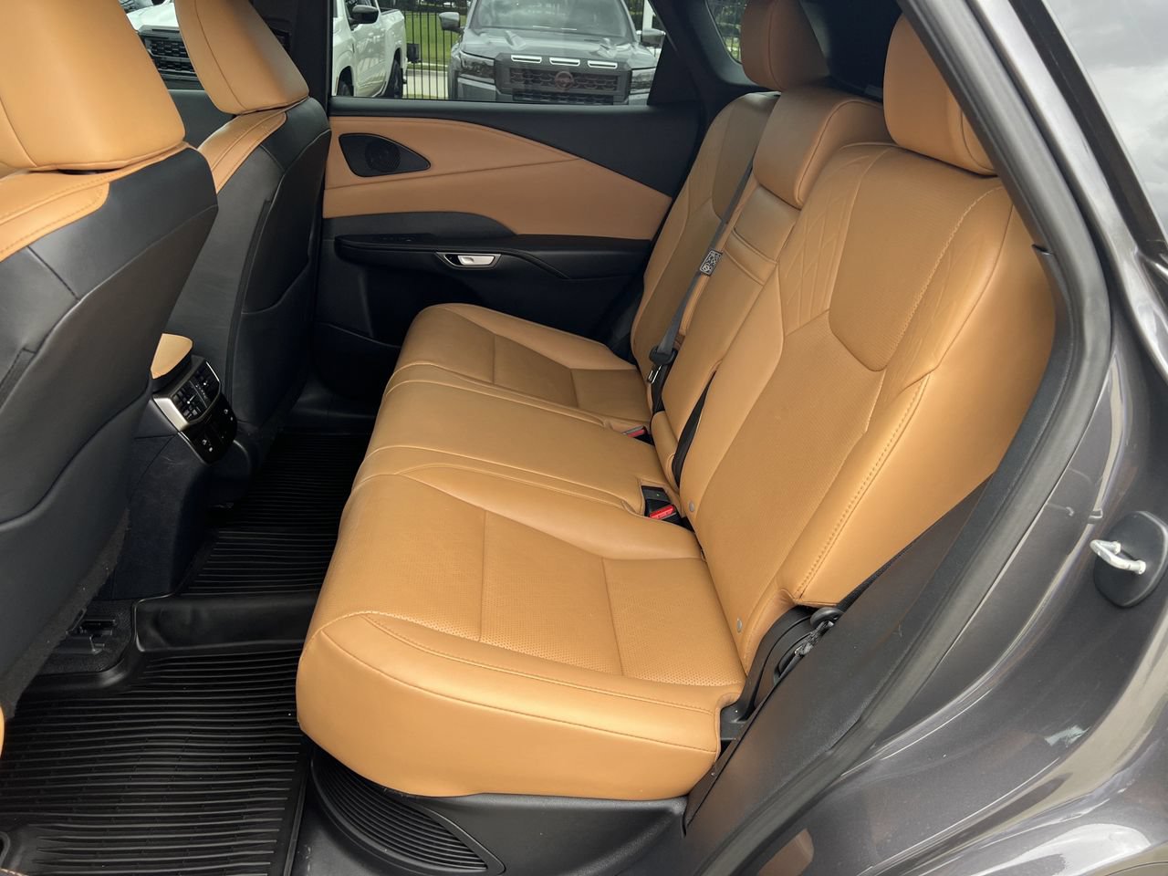 Used 2024 Lexus RX 350 w/ Technology Package AWD/4WD image 26