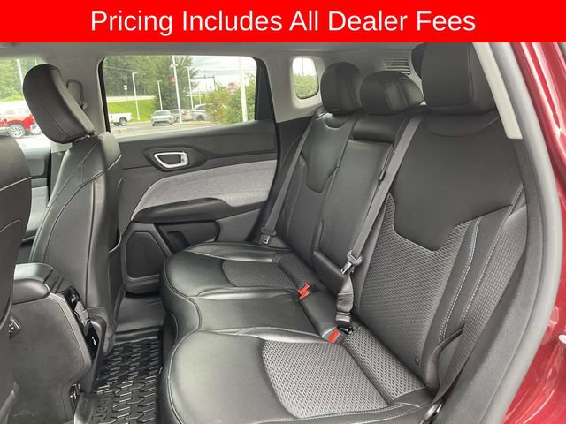 Used 2022 Jeep Compass Latitude w/ Convenience Group AWD/4WD image 18