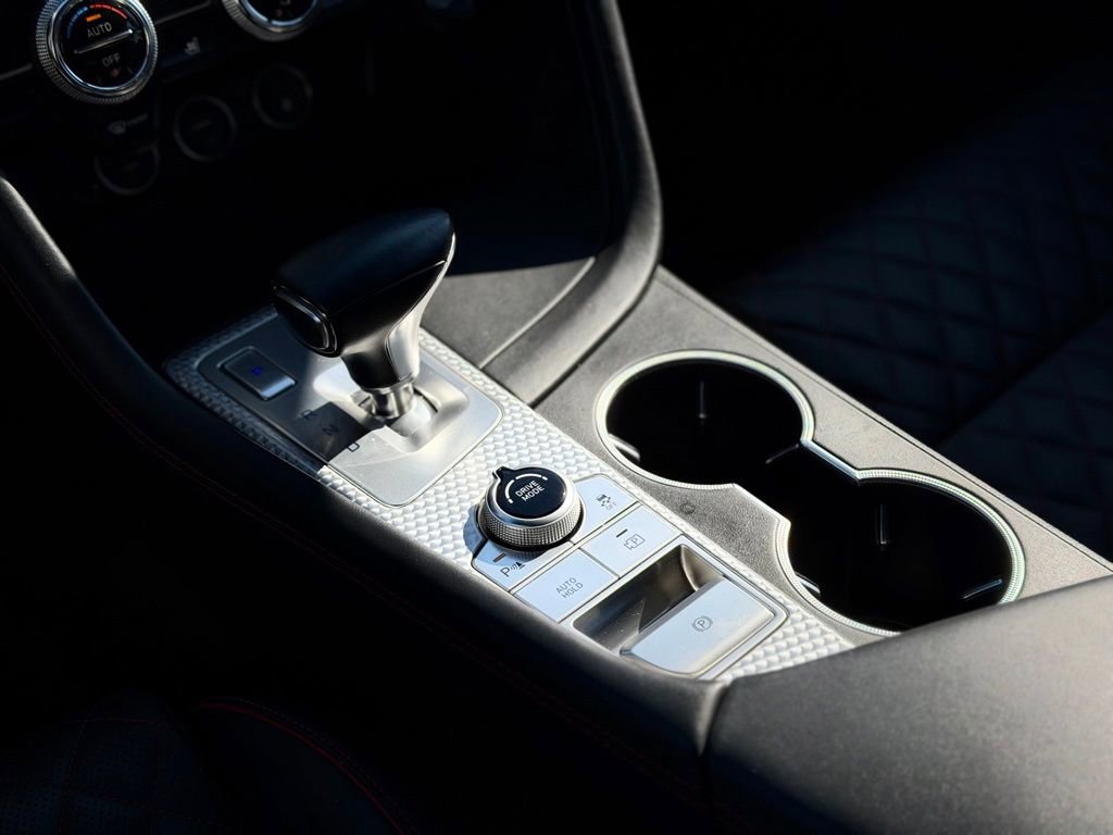 Used 2023 Genesis G70 3.3T w/ Sport Prestige Package image 17