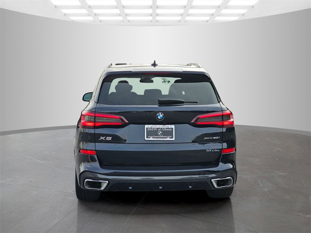 Used 2023 BMW X5 xDrive40i w/ M Sport Package image 5