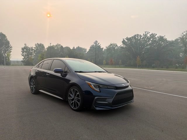 Used 2020 Toyota Corolla SE w/ SE Premium Package FWD image 7
