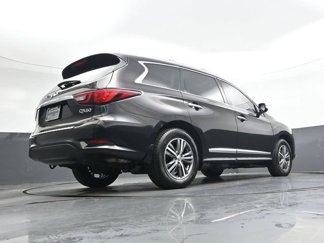 Used 2020 INFINITI QX60 Luxe w/ Essential Package FWD image 32