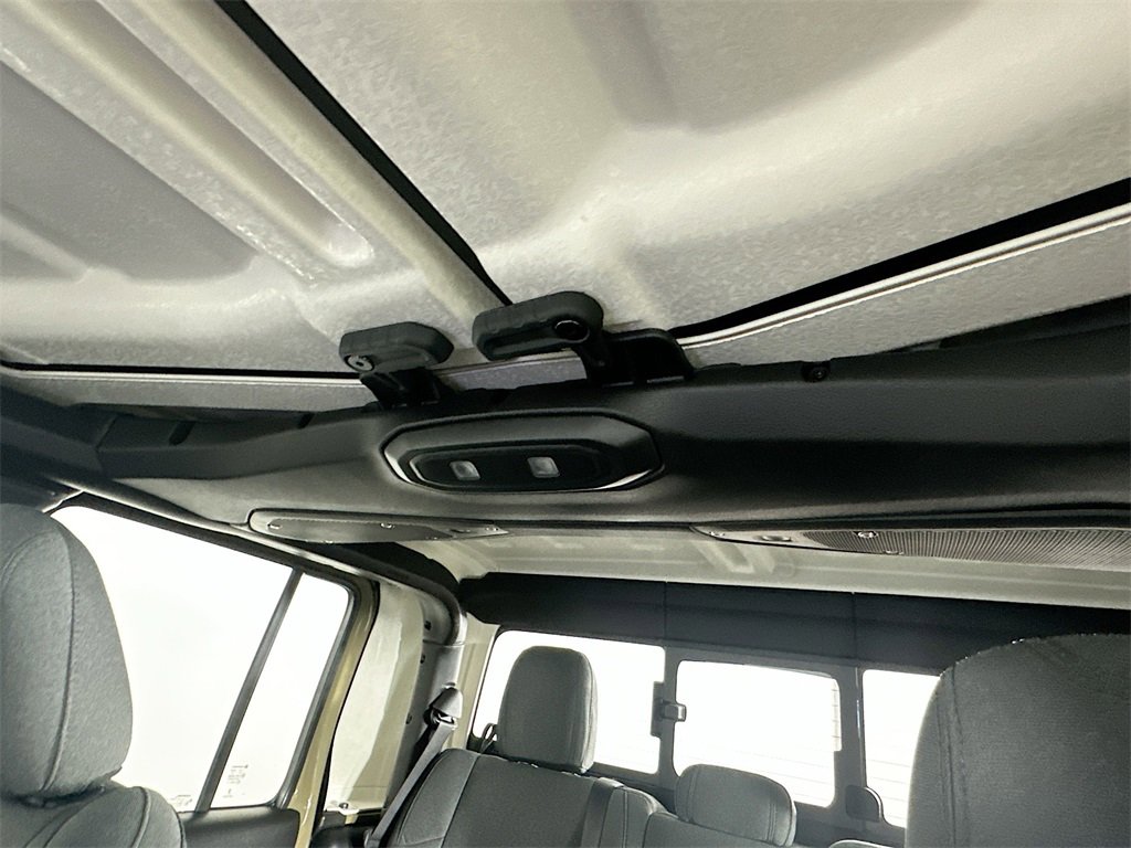 New 2026 Jeep Gladiator Sport image 14