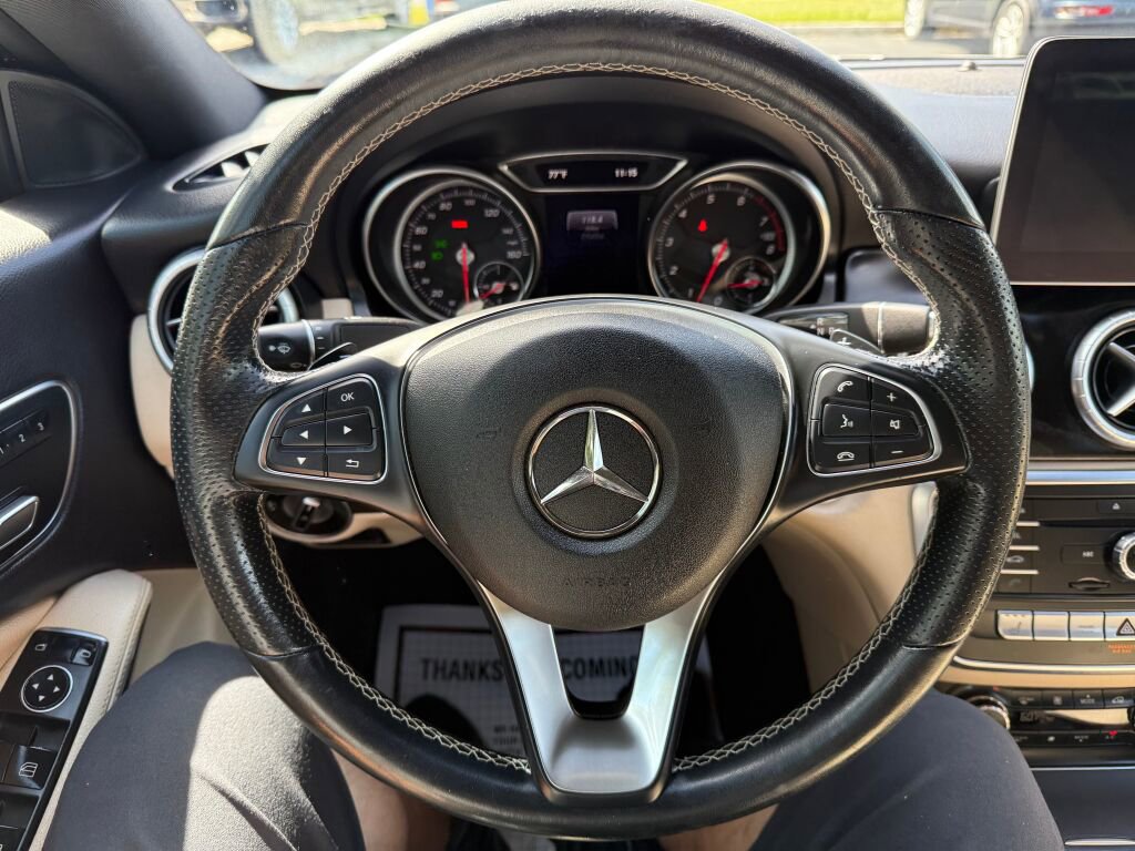 Used 2019 Mercedes-Benz CLA 250 4MATIC image 12