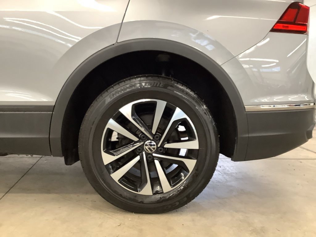Used 2023 Volkswagen Tiguan S w/ Driver Assistance Package AWD/4WD image 26