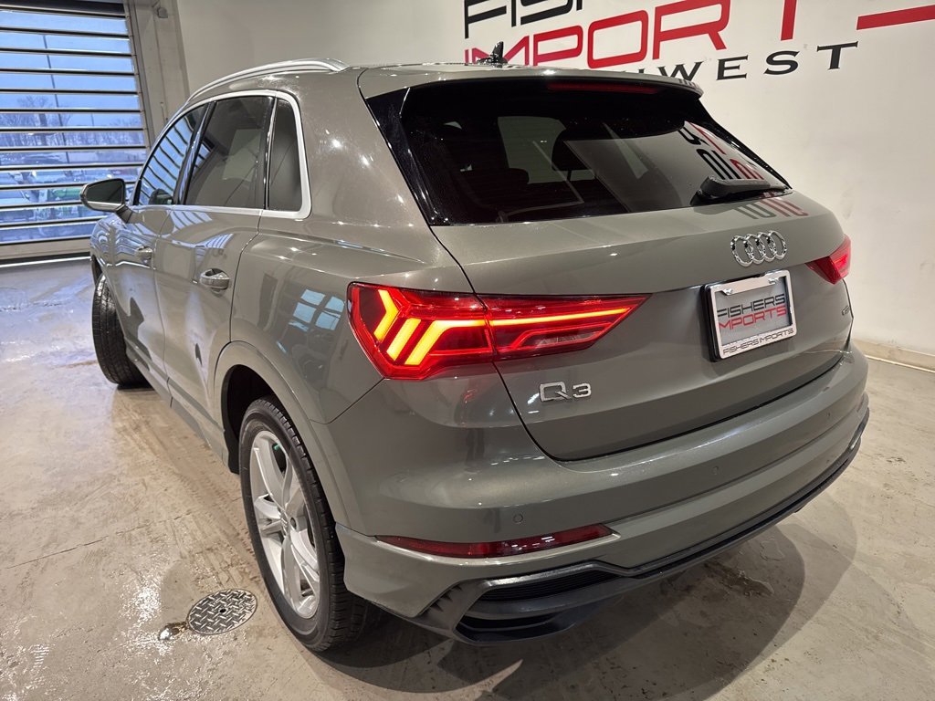 Used 2020 Audi Q3 2.0T Premium w/ Convenience Package image 5