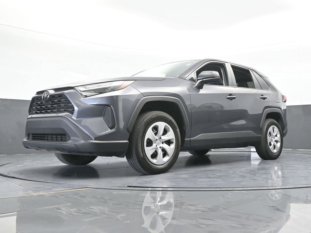 Used 2024 Toyota RAV4 LE FWD image 53