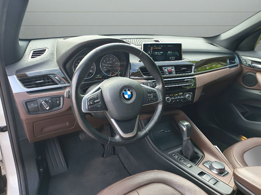Used 2017 BMW X1 xDrive28i image 14