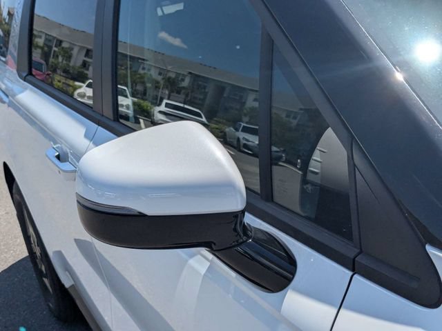 New 2026 Kia Carnival FWD image 10