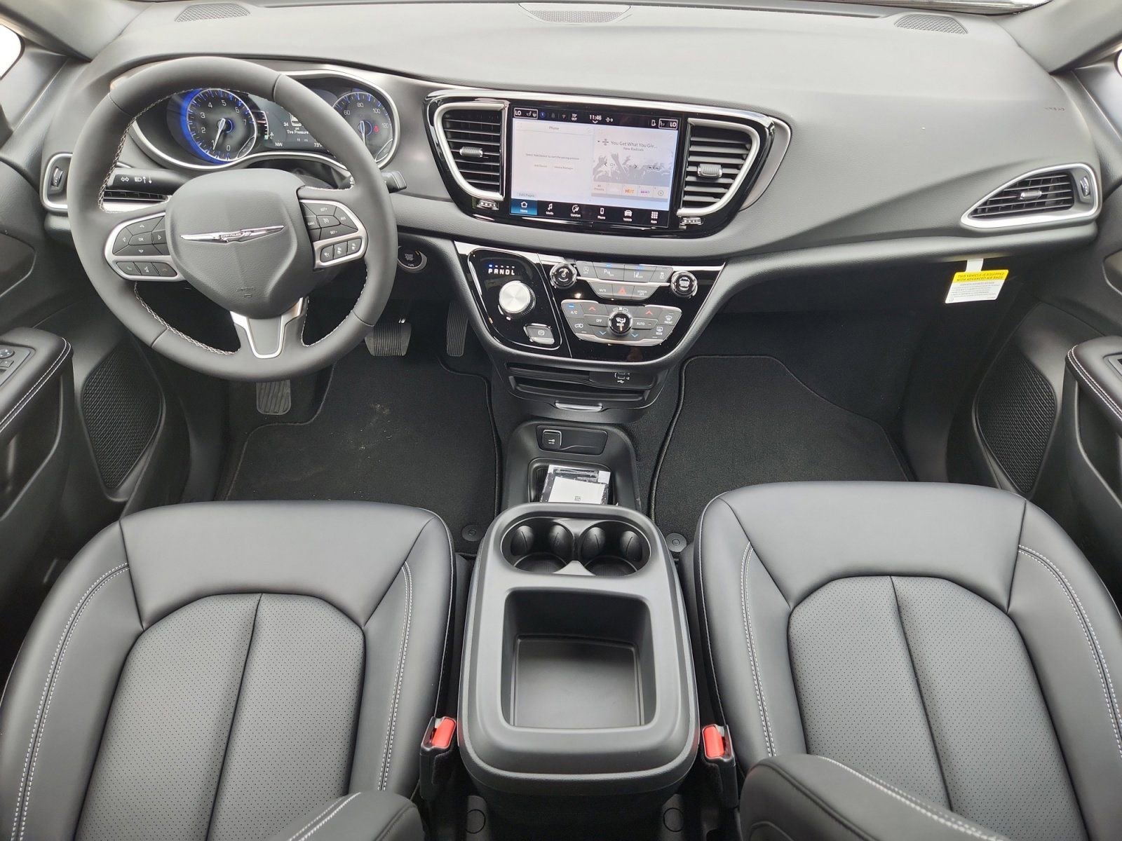 New 2026 Chrysler Voyager LX image 11