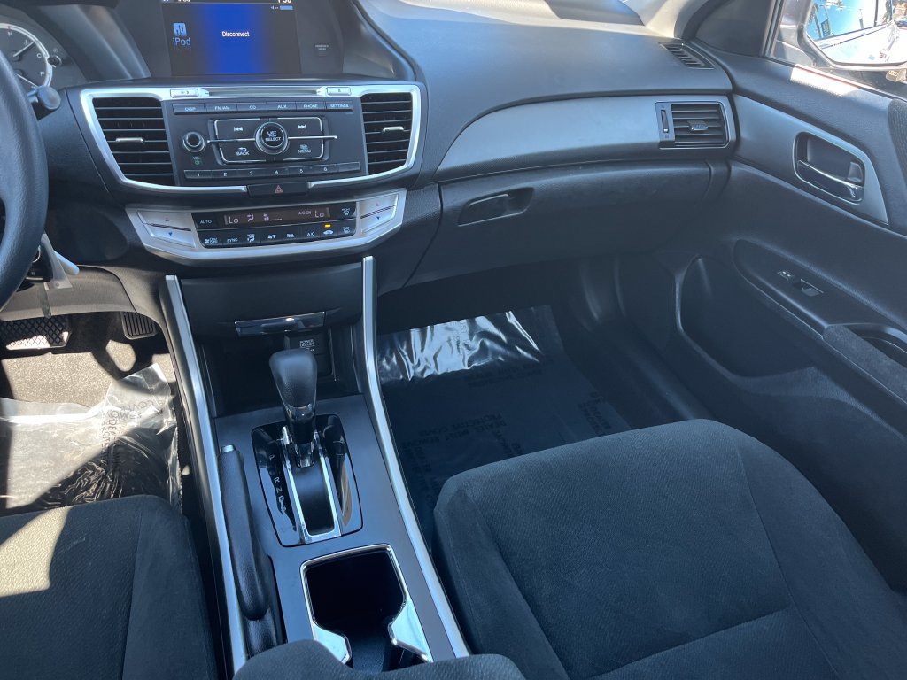 Used 2013 Honda Accord LX image 38