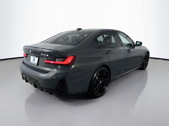 Used 2023 BMW 330e xDrive w/ M Sport Package AWD/4WD image 7