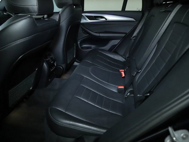 Used 2019 BMW X4 M40i w/ Executive Package image 17