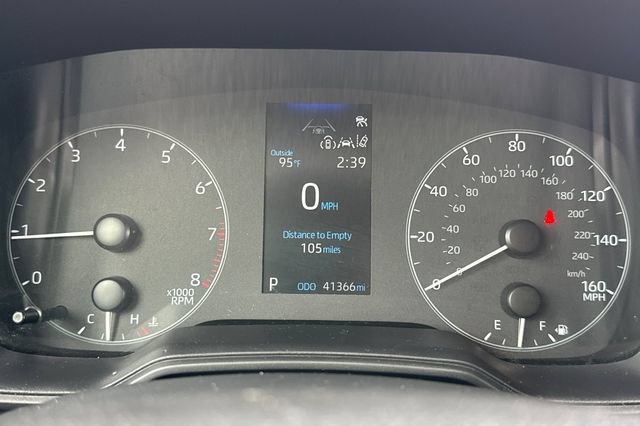 Used 2024 Toyota Corolla LE FWD image 39