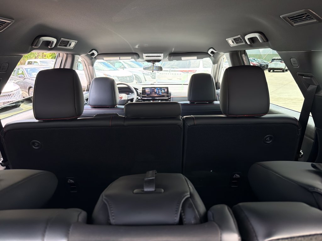 New 2026 Nissan Pathfinder Rock Creek AWD/4WD image 35