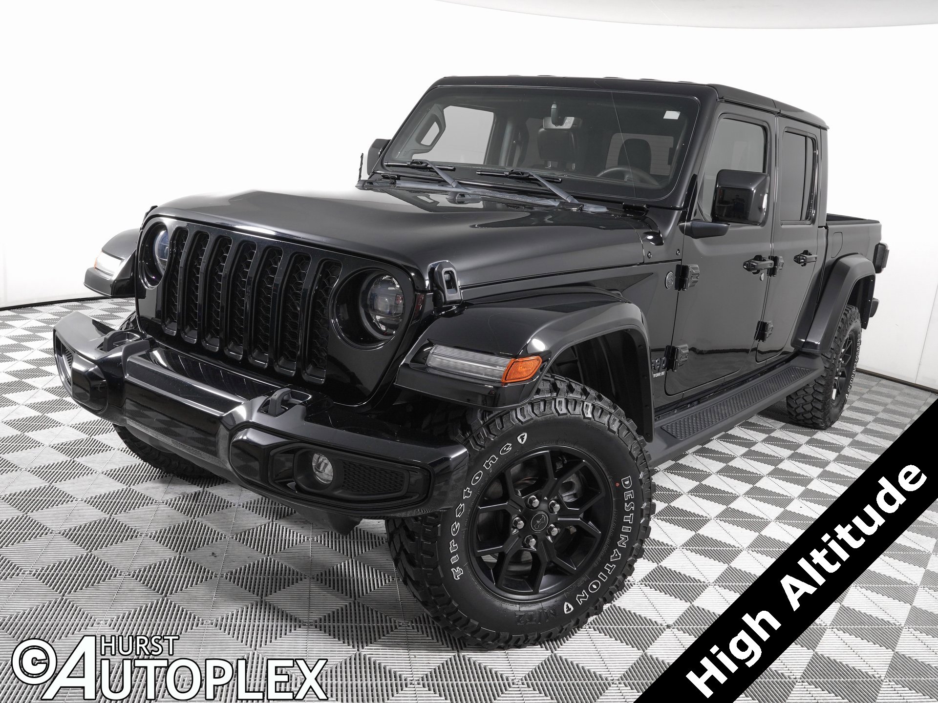 Used 2023 Jeep Gladiator Overland image 1