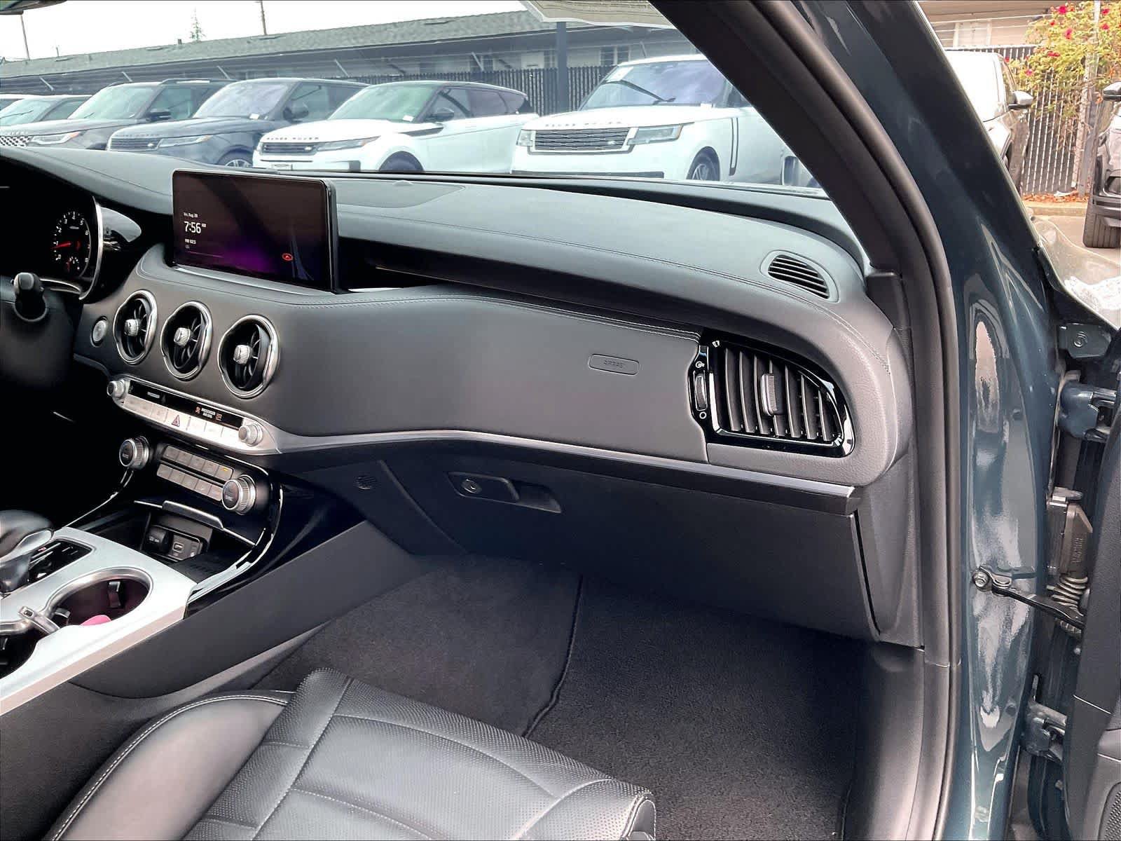 Used 2022 Kia Stinger GT2 AWD/4WD image 18