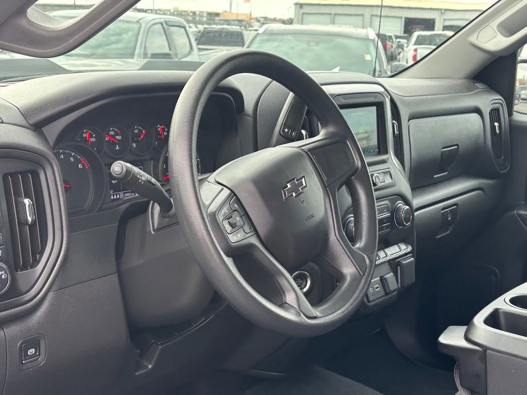 Certified 2025 Chevrolet Silverado 1500 Custom Trail Boss w/ Dark Appearance Package image 8