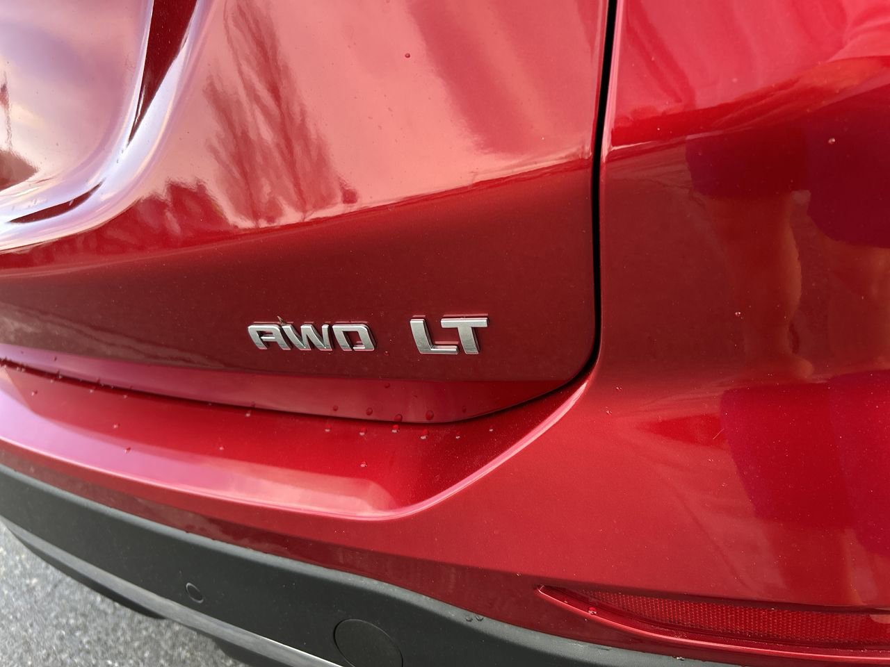 Used 2024 Chevrolet Equinox LT image 10