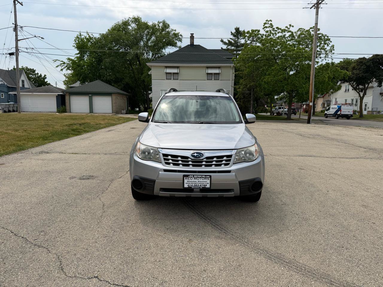 Used 2013 Subaru Forester 2.5X Premium w/ Popular Pkg 3 AWD/4WD image 2