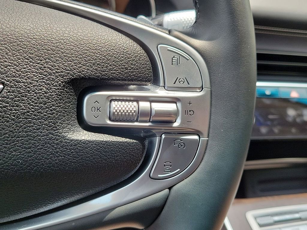 Used 2023 Genesis GV80 2.5T w/ Advanced Package image 18