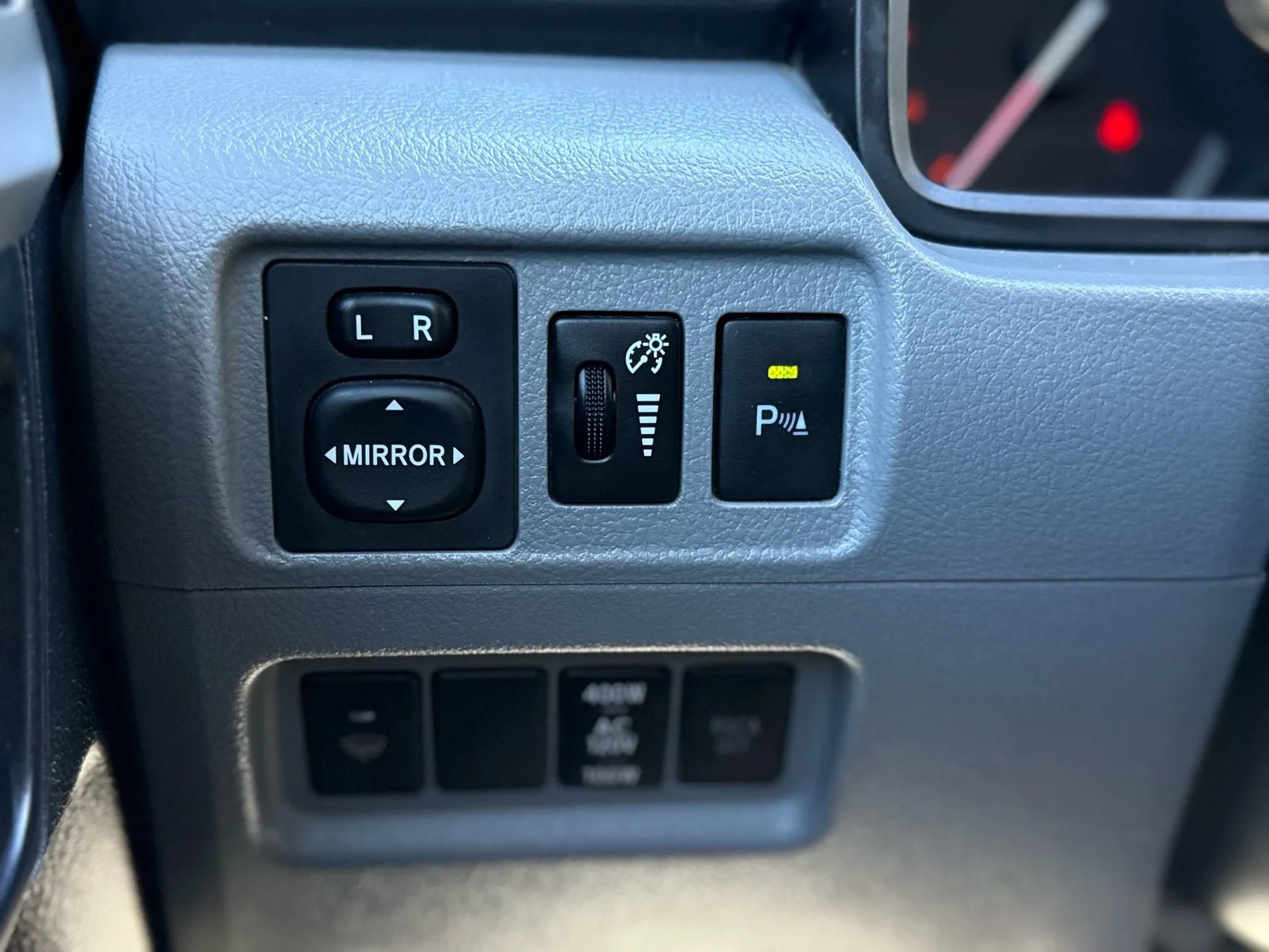 Used 2013 Toyota 4Runner SR5 w/ Convenience Pkg RWD image 29