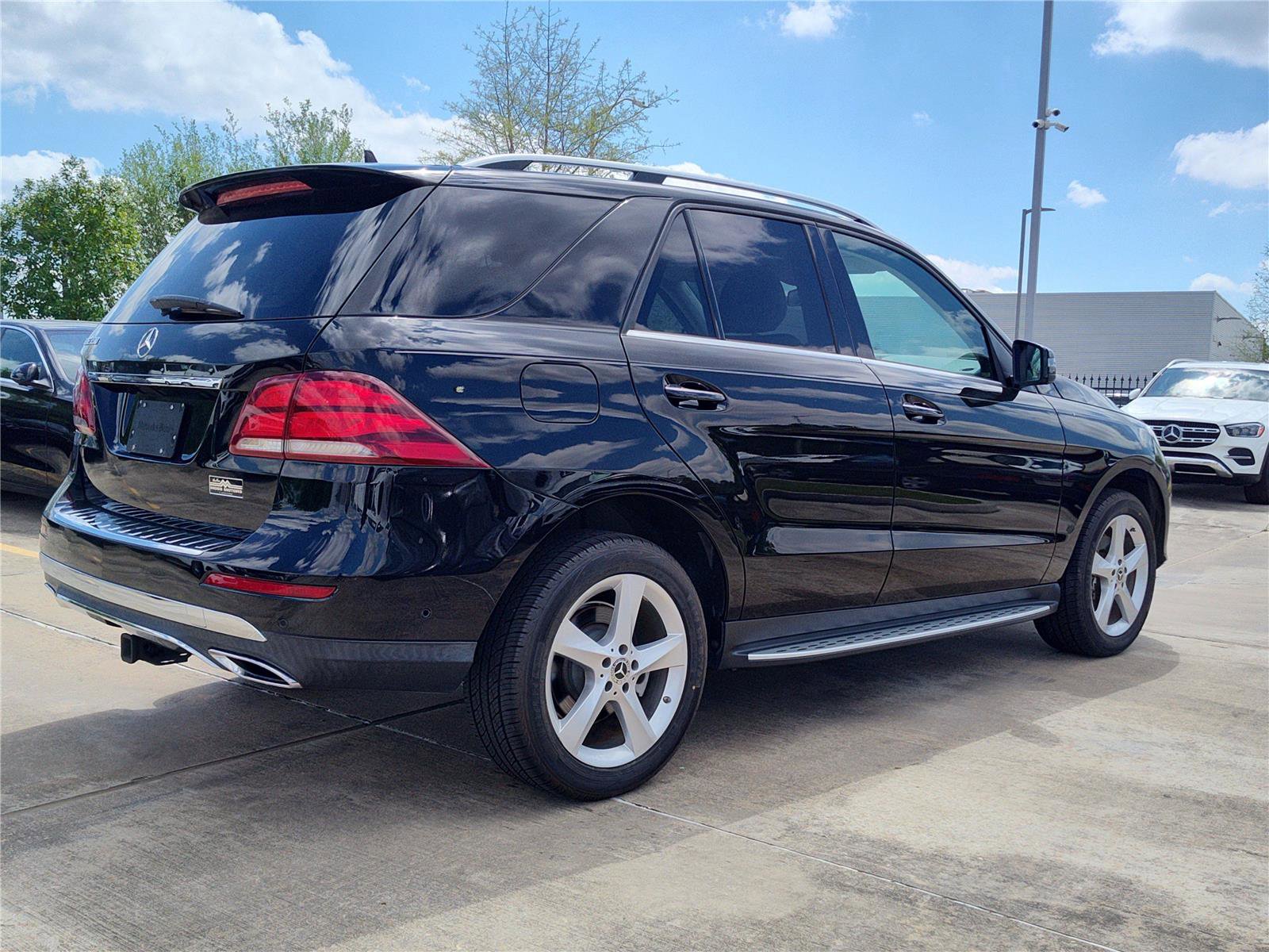 Used 2018 Mercedes-Benz GLE 350 image 8