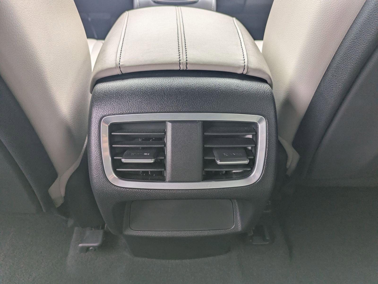 Certified 2025 Acura RDX SH-AWD image 21