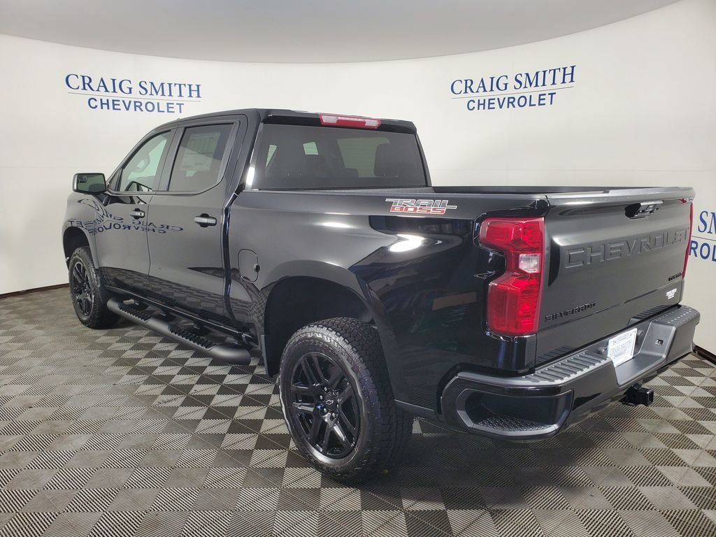 New 2026 Chevrolet Silverado 1500 Custom Trail Boss w/ Turbomax Blackout Package AWD/4WD image 3